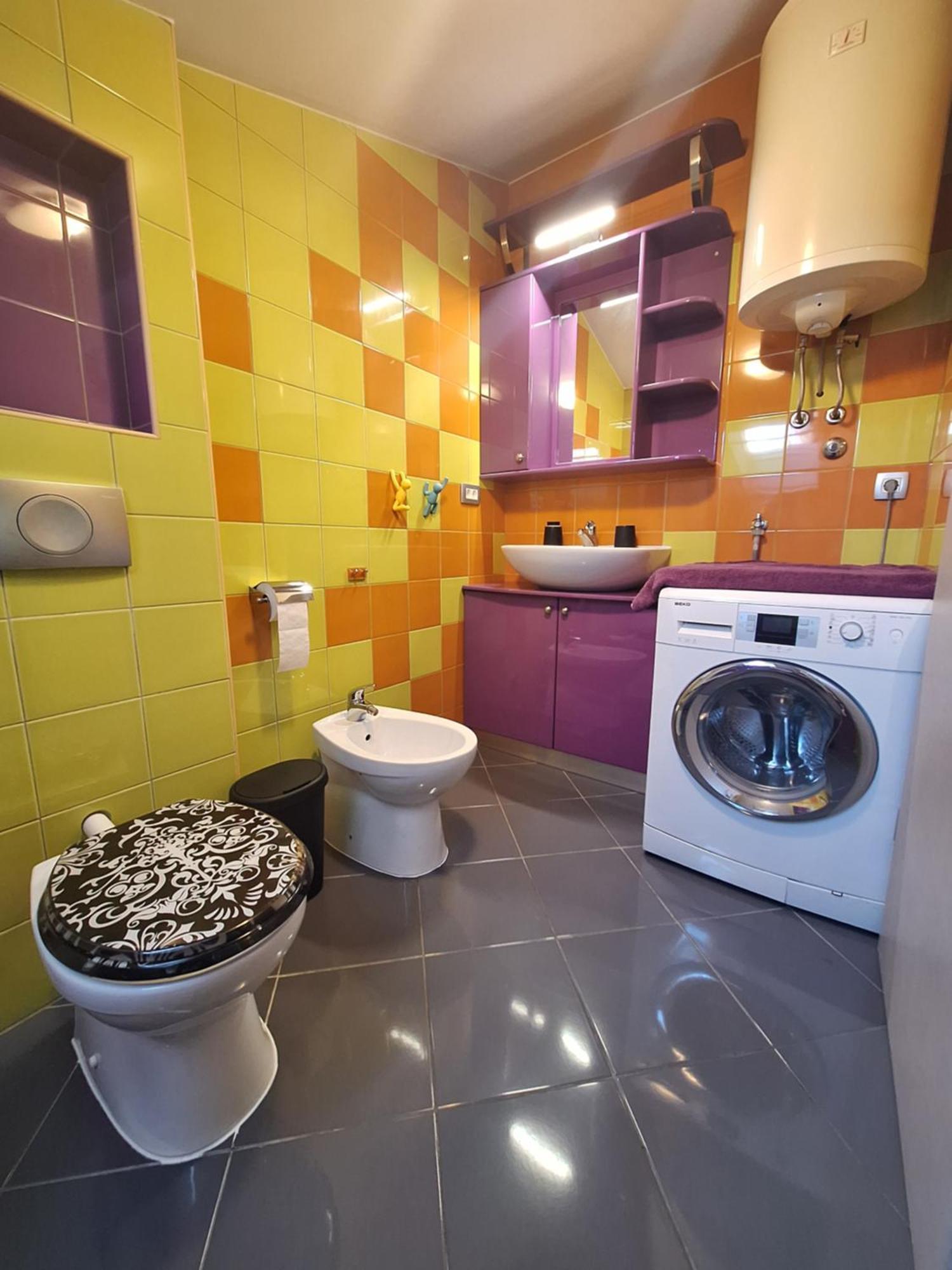 Apartment Fenix - Stunning View, Great Location & Free Parking